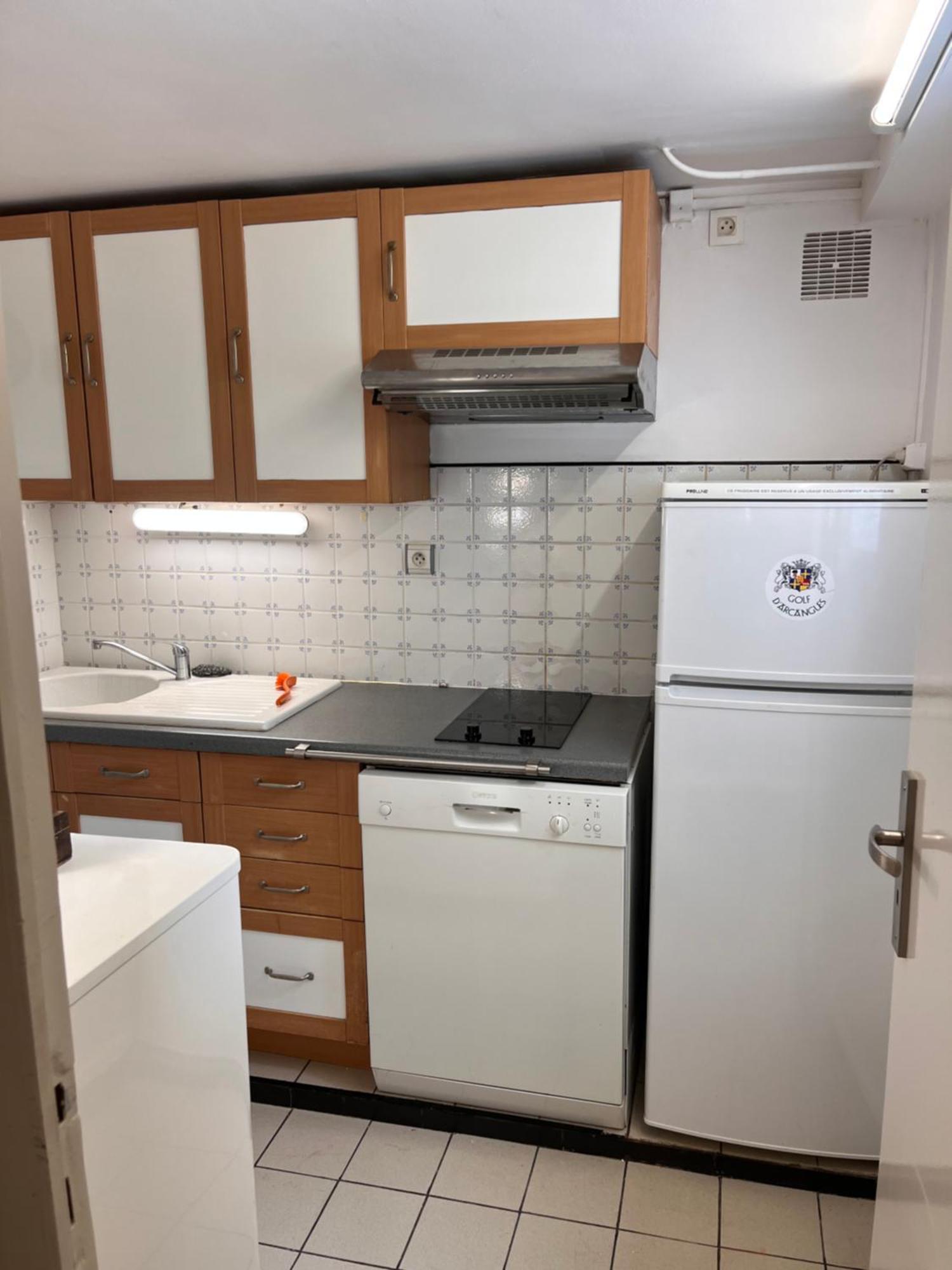 Charmant Petit Appartement Avec Sa Terrasse Privee Bayonne Buitenkant foto